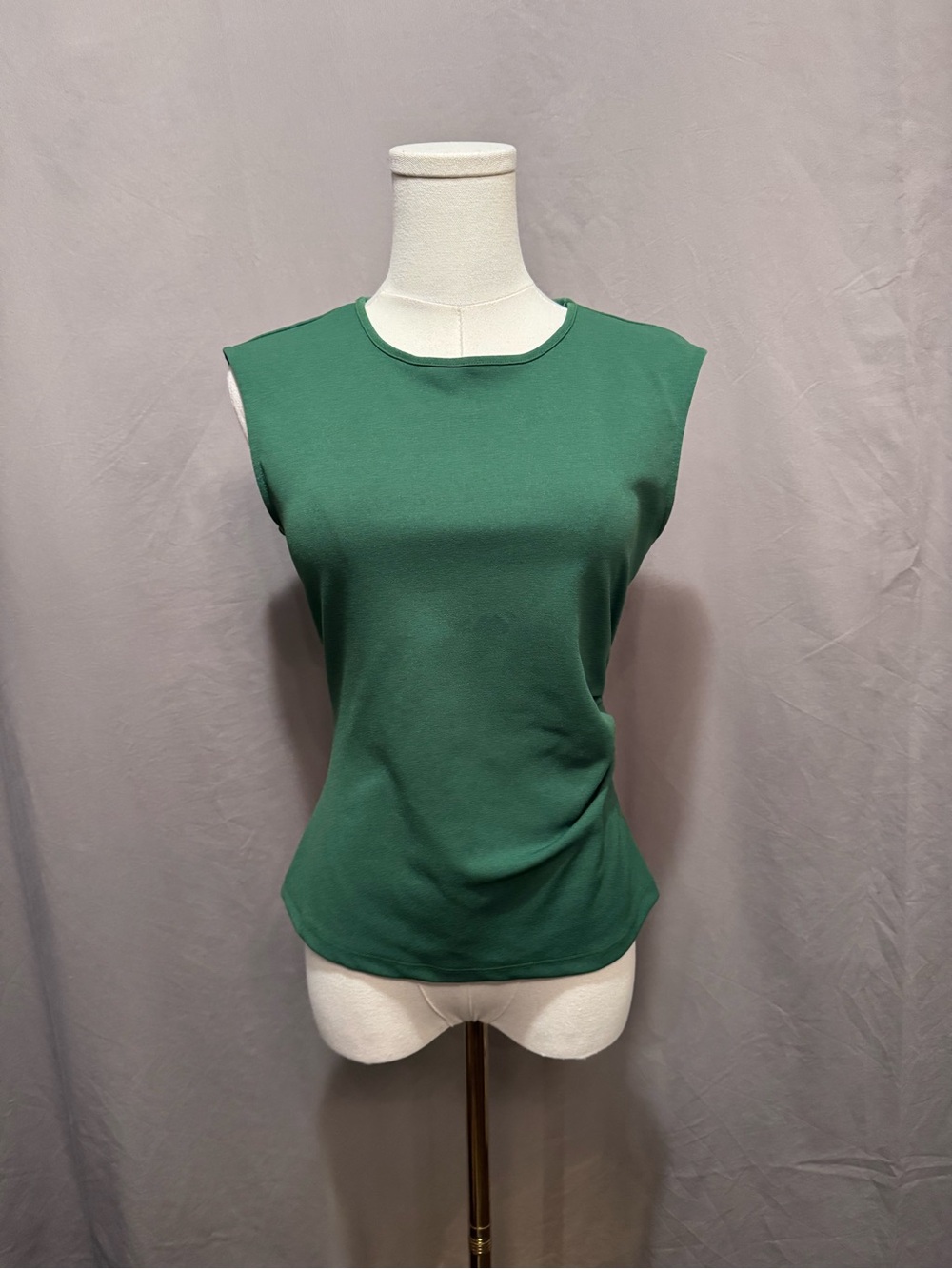 EUC Ann Taylor Sleeveless Side Ruched Top - Size XSP